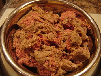Thawed raw diet for dogs from Dog Nutrition Naturally